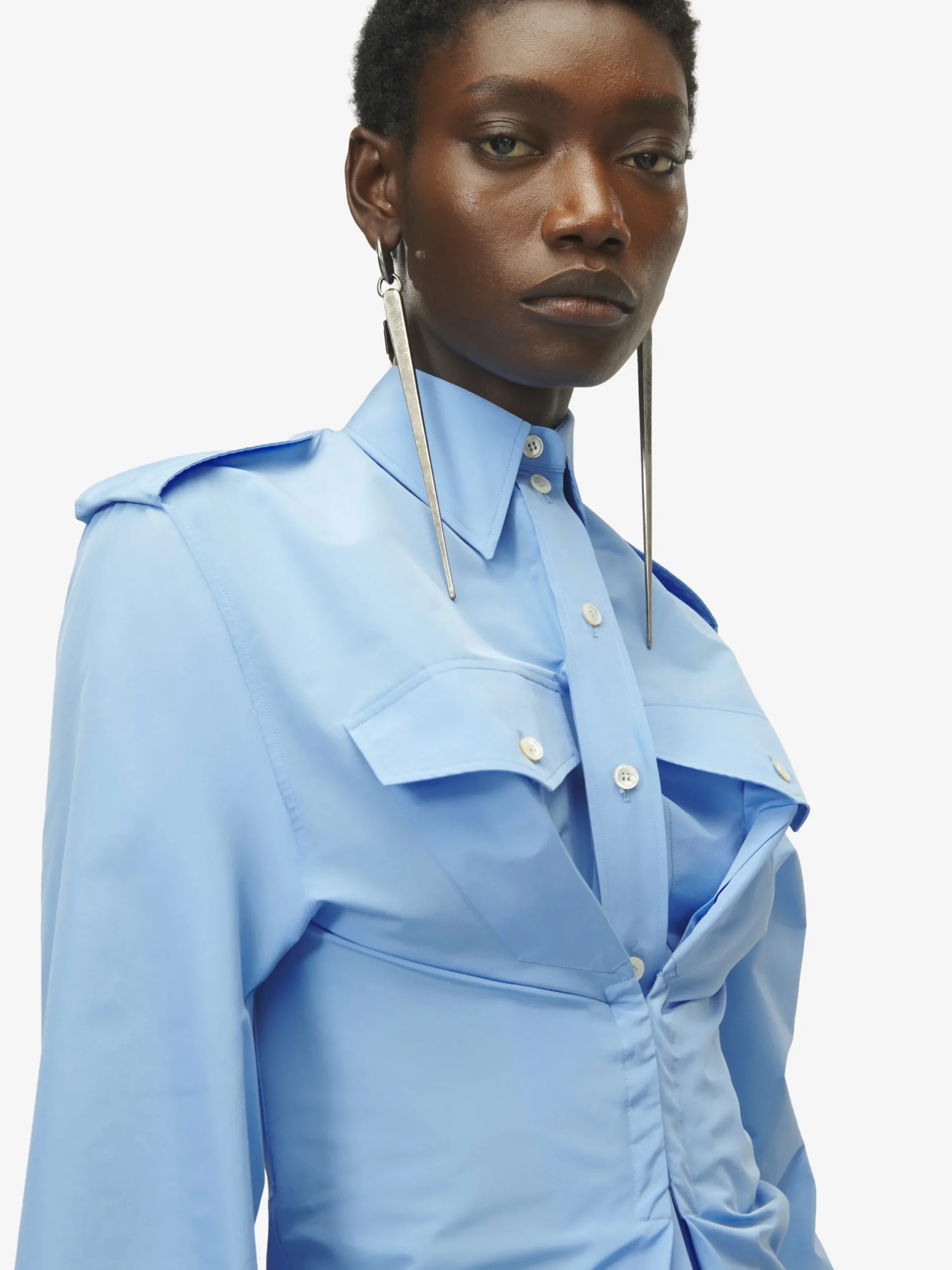 Camicia a maniche lunghe arricciata da Donna in Blu