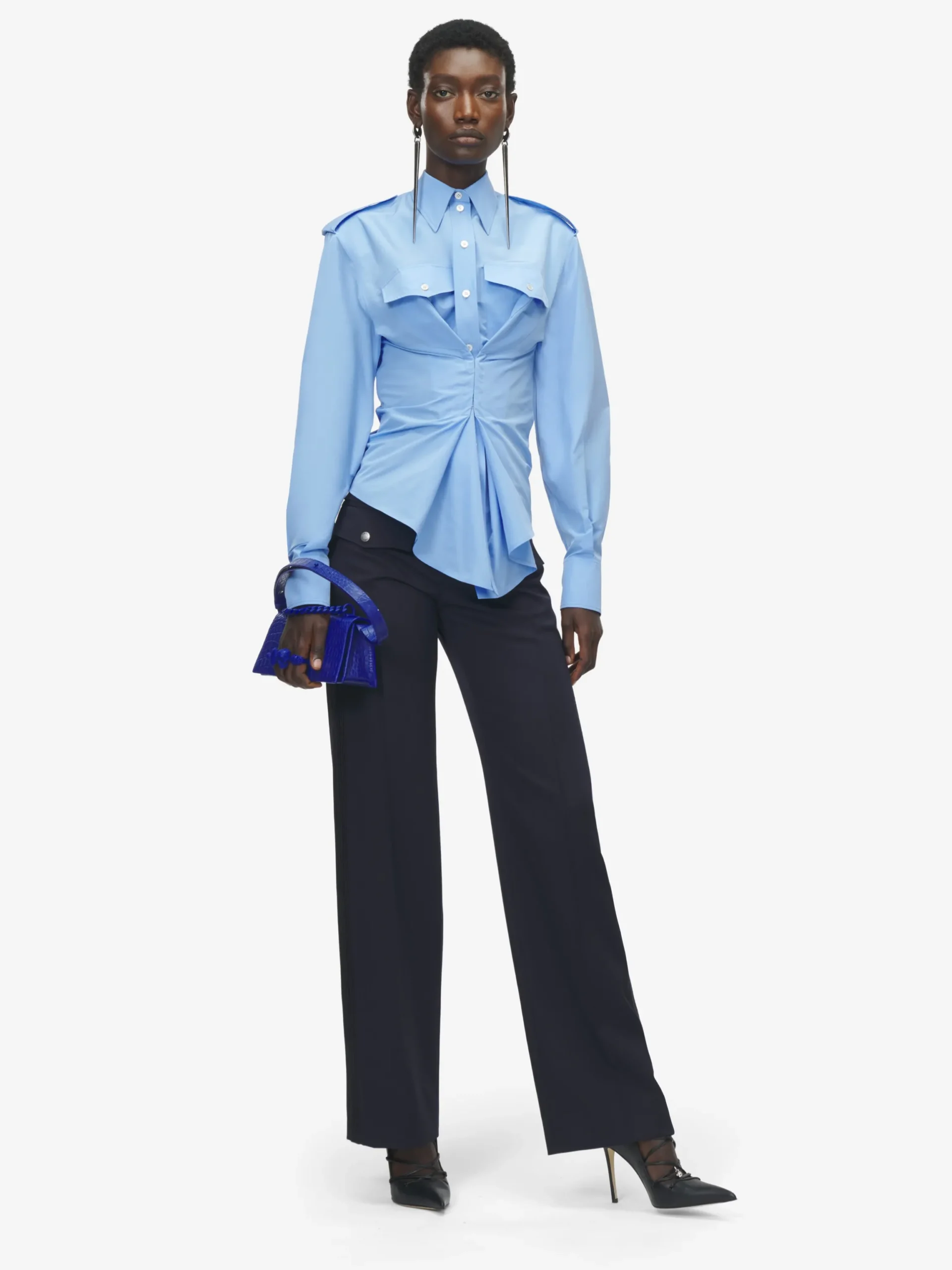 Camicia a maniche lunghe arricciata da Donna in Blu