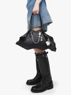 Clutch Knuckle Charm da Donna in Palladio