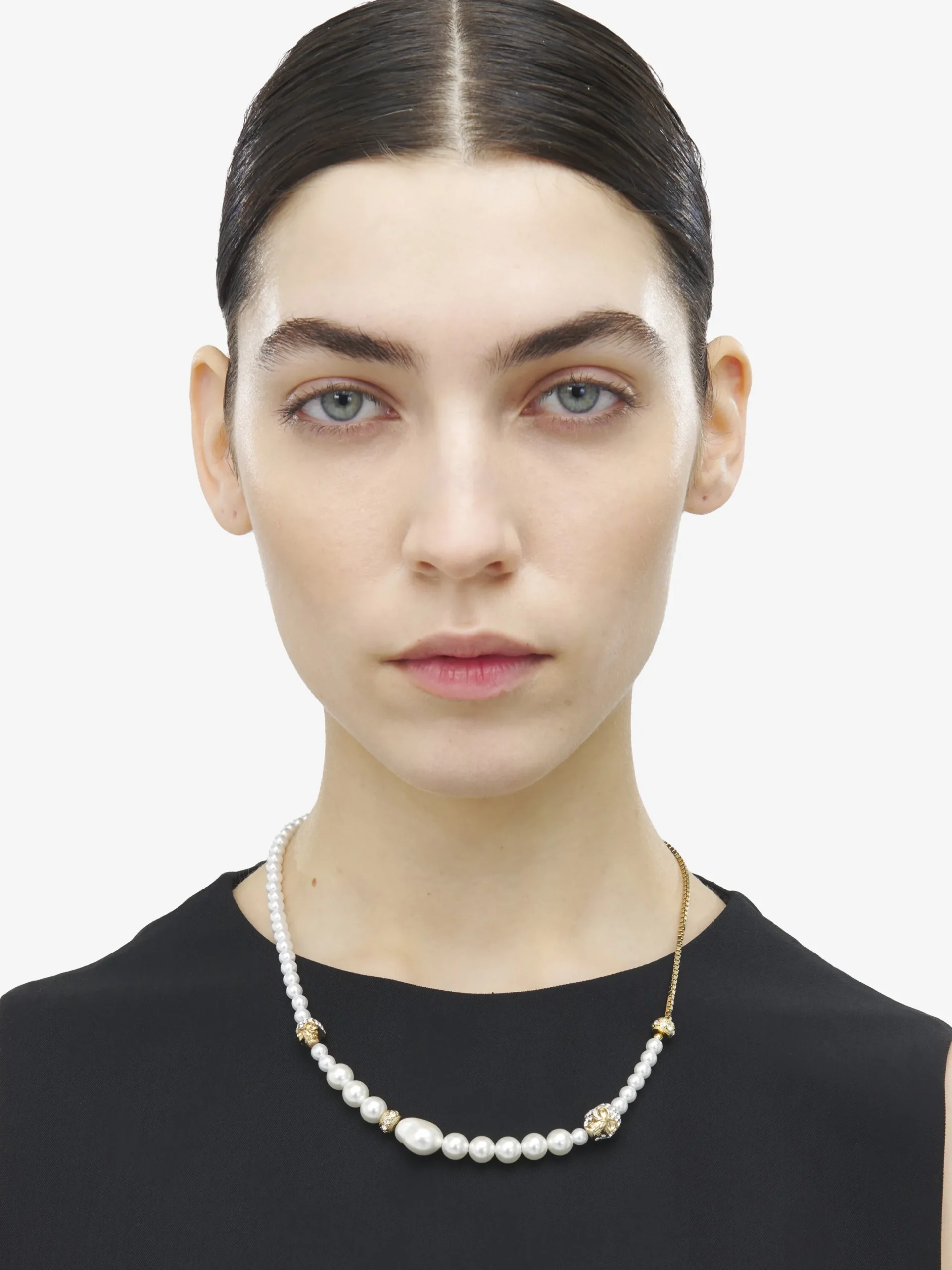 Collana Skull con perla da Donna in Finitura oro pallido