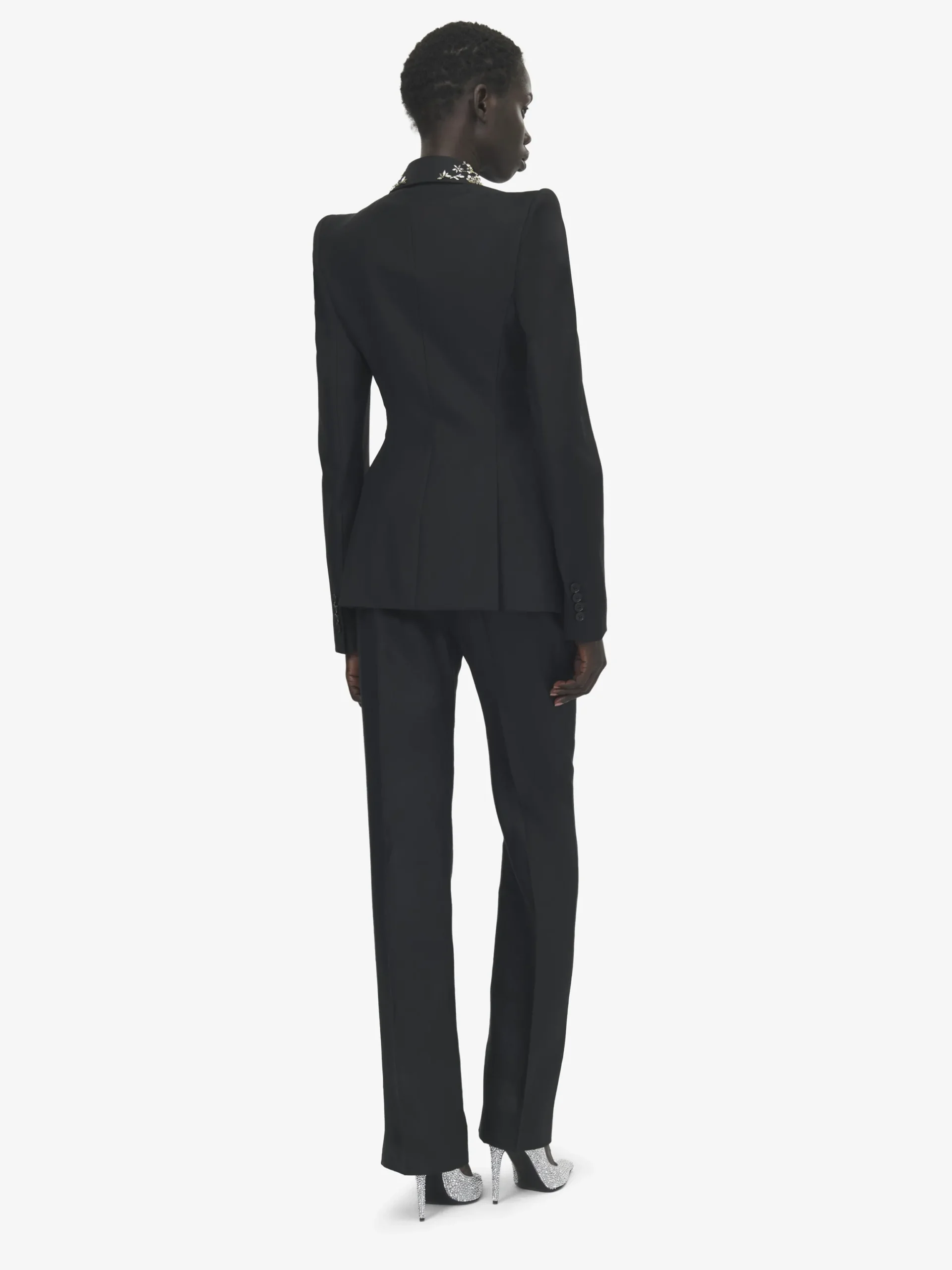 Giacca monopetto con revers ricamati da Donna in Nero