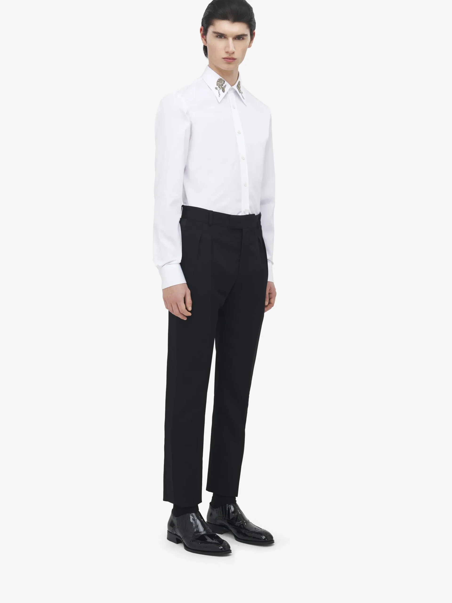 Pantaloni smoking con dettaglio plissettato da Uomo in Nero