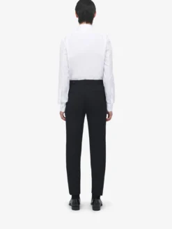Pantaloni smoking con dettaglio plissettato da Uomo in Nero