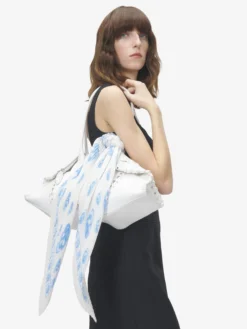 Sciarpa Skull plissettata da Donna in Azzurro