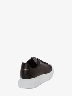 Sneaker Oversize da Uomo in Nero
