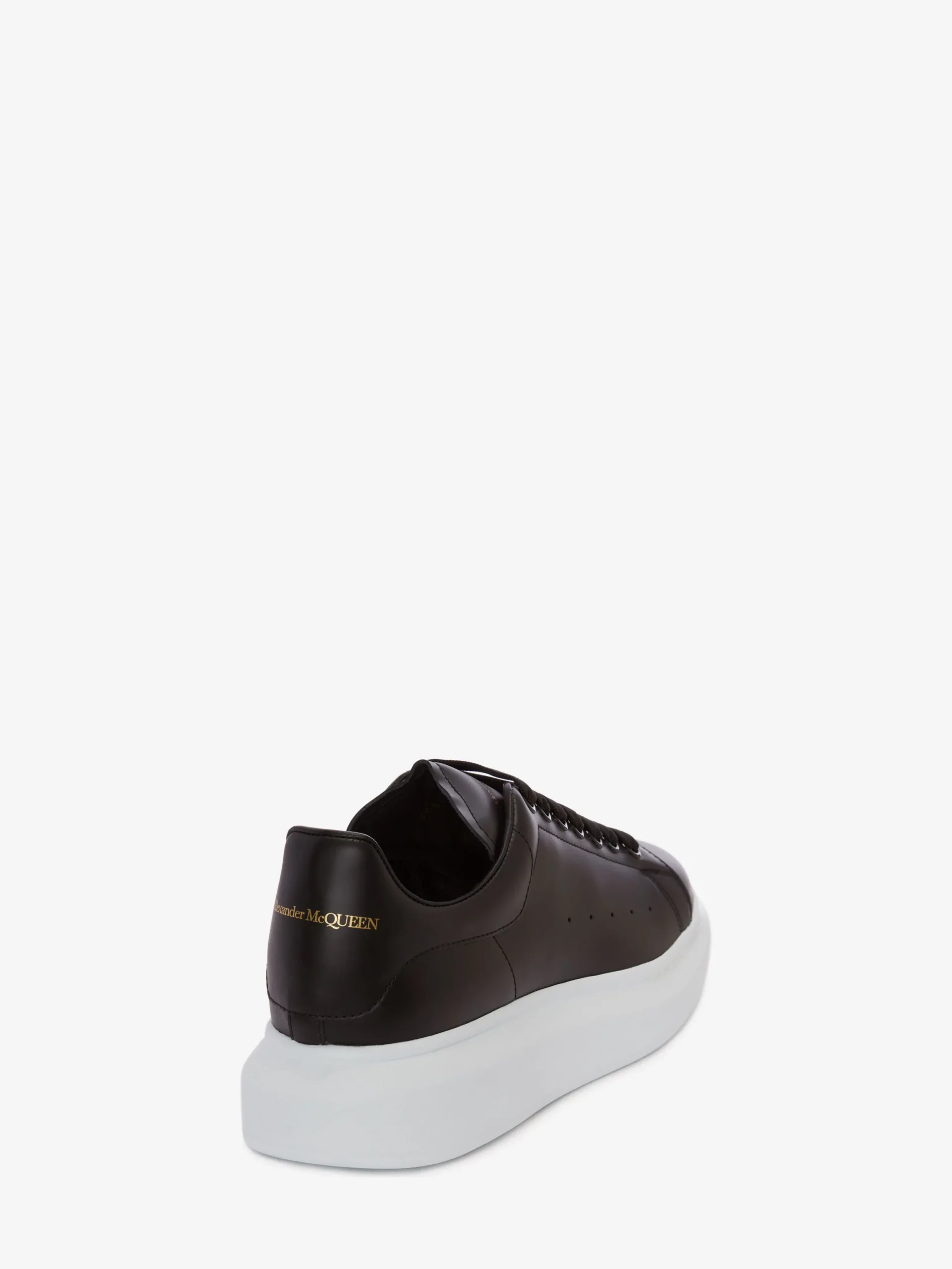 Sneaker Oversize da Uomo in Nero